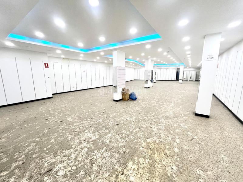 Foto d5271373-f9c3-4345-a5db-ae387398e56a. Local comercial tienda en venta en Centro Fuenlabrada