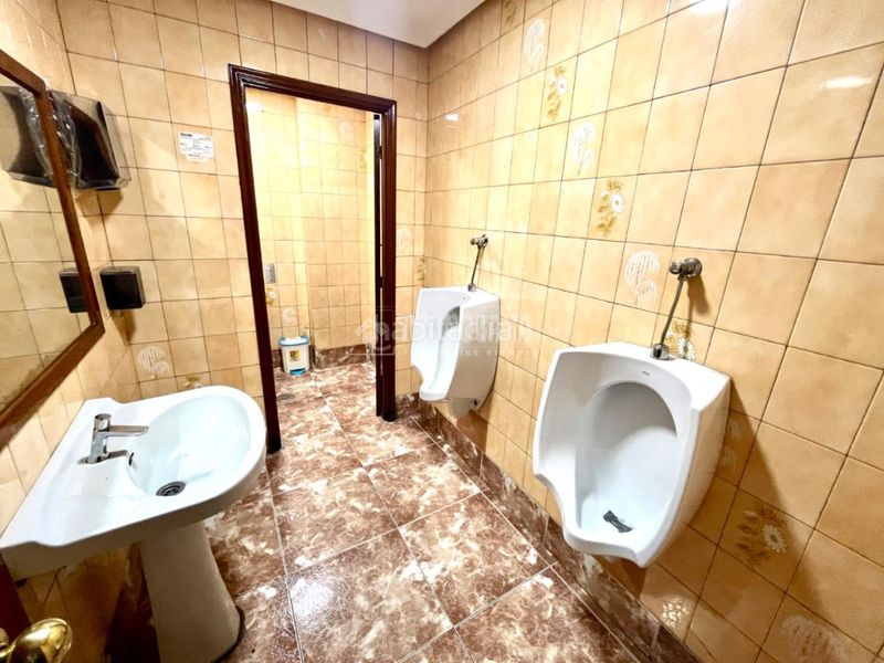Foto 7f4630c3-3244-4b40-a4a9-dbe4ed1cc5e0. Local comercial a Centro Fuenlabrada