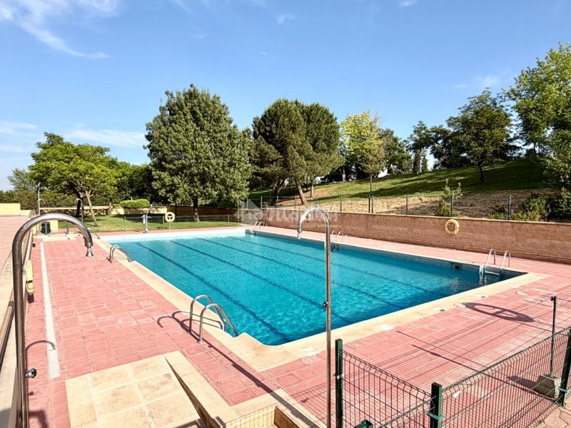 Foto dd74d159-4425-481c-b45b-38aaa7266660. Pis a El Arroyo-La Fuente Fuenlabrada