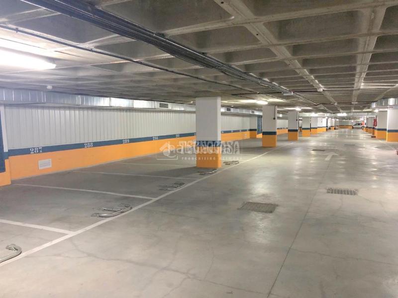 Foto c13afbe7-af29-4e2f-8348-3f9285b63cc6. Autoparkplatz in La Avanzada-La Cueva Fuenlabrada