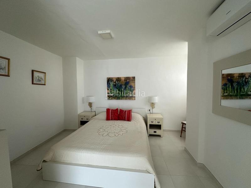 Foto 273afbbb-101a-437a-9d80-b04fd2aade35. Maison jumelée avec parking dans La Caleta Adeje