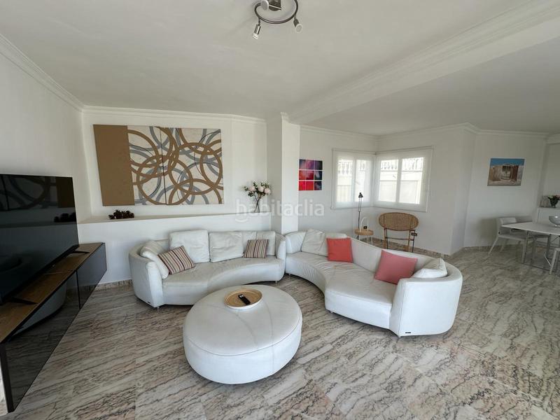 Foto 2fb63303-68a3-4def-af03-c265f38a8e28. Maison jumelée avec parking dans La Caleta Adeje