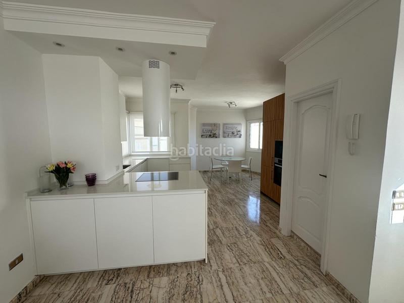 Foto a72578a8-dd2c-46f0-a606-c5cee7c22f0e. Maison jumelée avec parking dans La Caleta Adeje