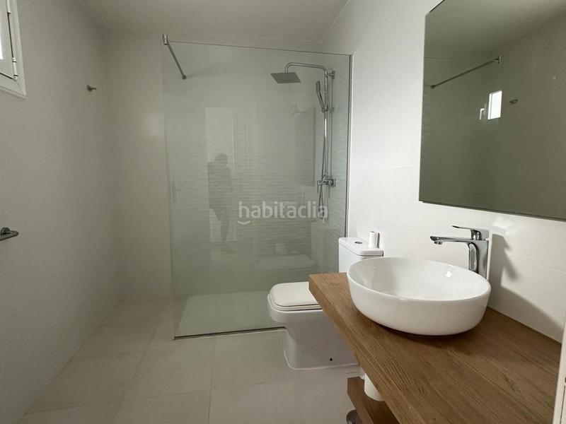 Foto b8cdb332-9088-4978-8a00-2328b541f4da. Maison jumelée avec parking dans La Caleta Adeje