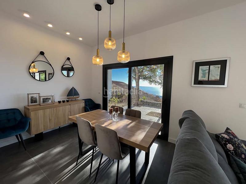 Foto 226e63dc-f422-488c-a7bc-f7237496f465. Chalet con parcheggio piscina in El Escobonal - Pájara Güímar