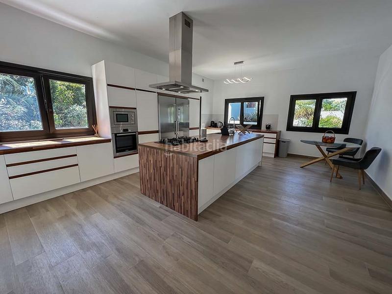 Foto 35145dcb-74b9-4b78-b391-b7d88136eea0. Chalet con parcheggio piscina in El Escobonal - Pájara Güímar