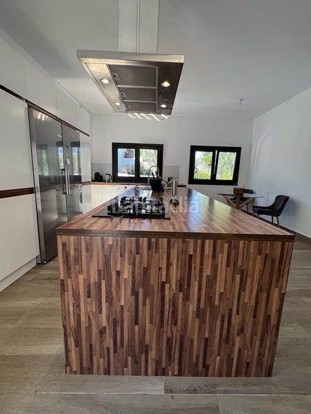 Foto 84a92870-e3d4-479d-a81f-49d620579e59. Chalet con parcheggio piscina in El Escobonal - Pájara Güímar