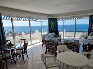 Apartament a San Eugenio Bajo. Exclusivo ático - ¡una rara joya costera!