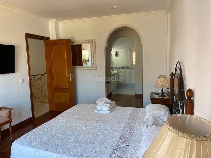 Foto 528a476c-4e81-4ed6-b95a-f16569fbf426. Casa pareada exclusiva villa pareada en el duque, costa en Adeje