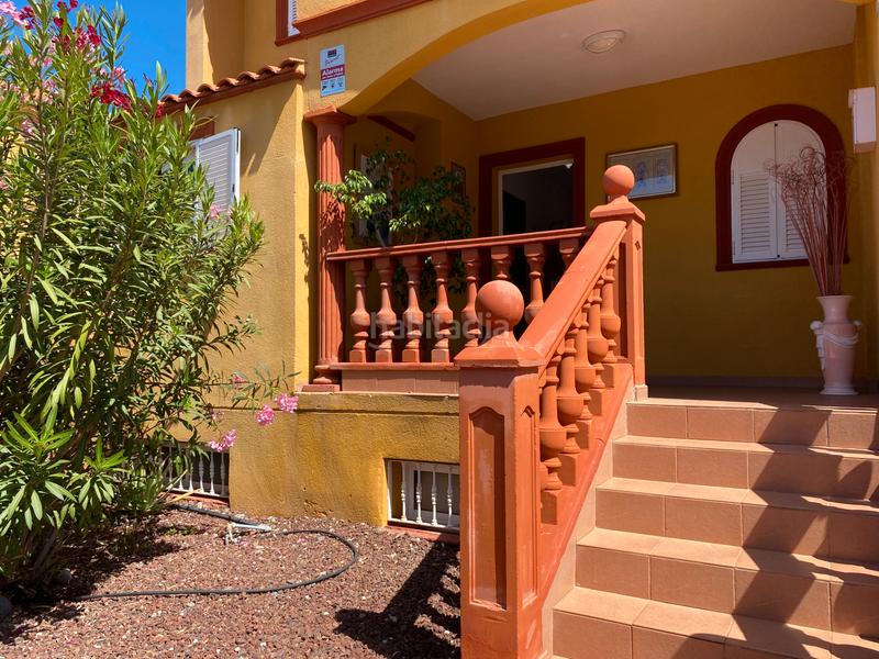 Foto 53f7f0e1-d1f0-445f-bbd7-60946915232d. Casa pareada exclusiva villa pareada en el duque, costa en Adeje