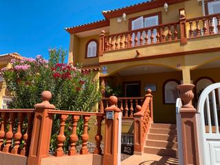 Maison jumelée à Playa del Duque. Exclusiva villa pareada en el duque, costa adeje