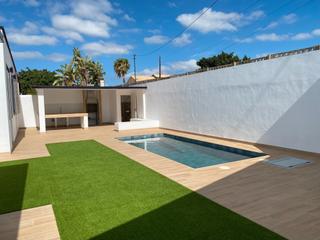 Casa en Guargacho. Estupenda casa reformada en tenerife sur