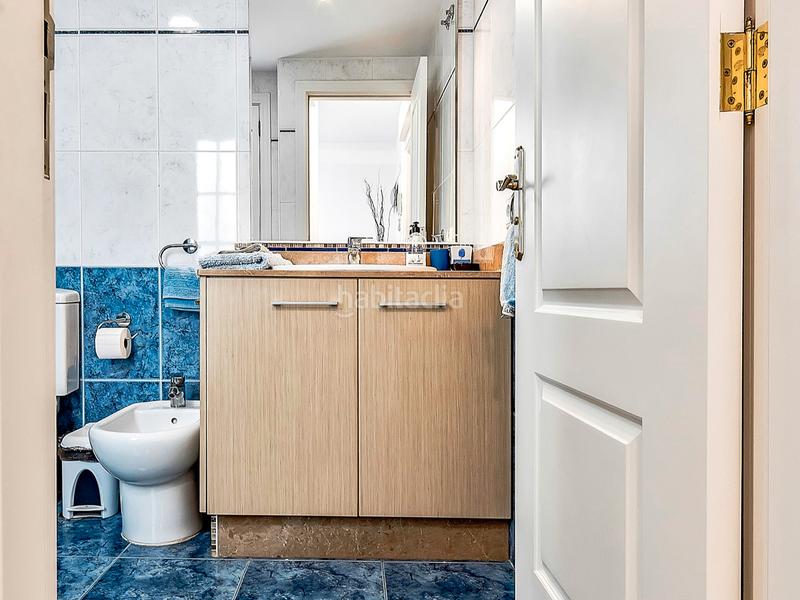 Foto 17f5324b-5dc1-4525-8452-ed0e90aef2b3. Semi detached house with parking pool in Playa del Duque Adeje