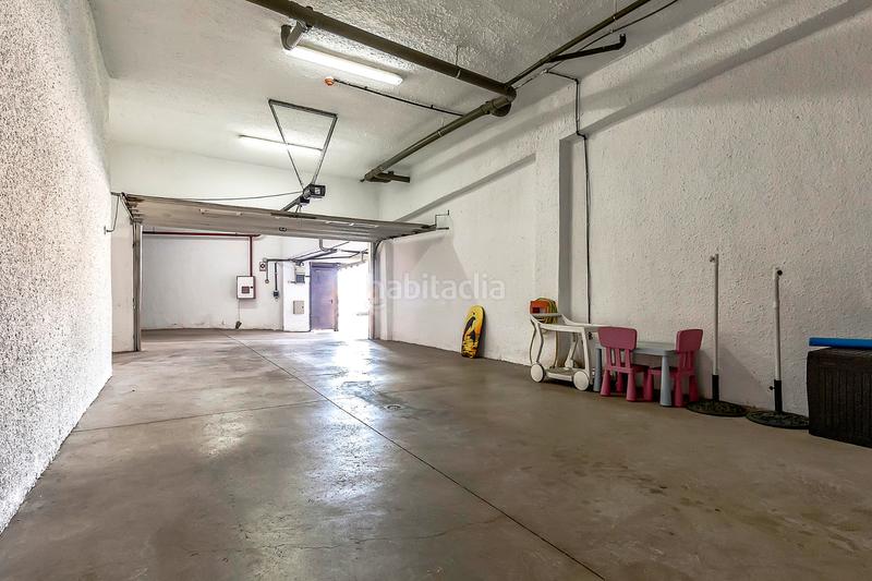 Foto 358361db-0caa-422a-8cf4-7b1d180a5de8. Semi detached house with parking pool in Playa del Duque Adeje