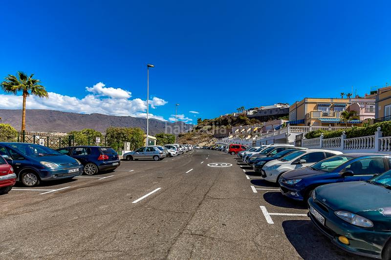 Foto 3ab3c533-af72-44ec-aba5-d9b53c907c44. Semi detached house with parking pool in Playa del Duque Adeje