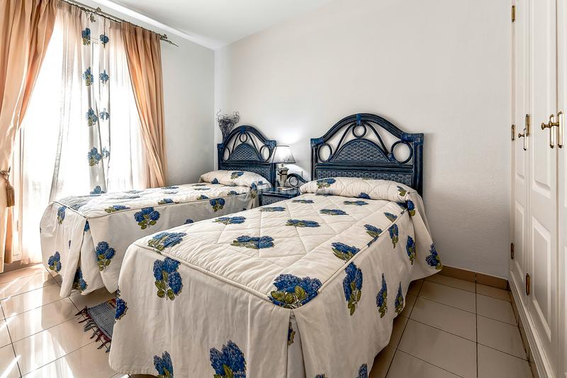 Foto 5f4afd1d-e5b7-4c05-bd82-e941dfed25f8. Semi detached house with parking pool in Playa del Duque Adeje