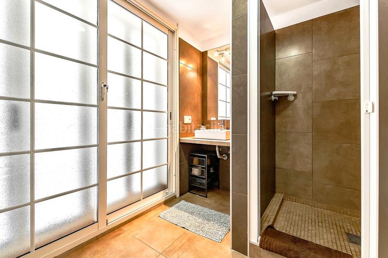 Foto 678d135c-f355-4273-a477-c3522df0b365. Semi detached house with parking pool in Playa del Duque Adeje