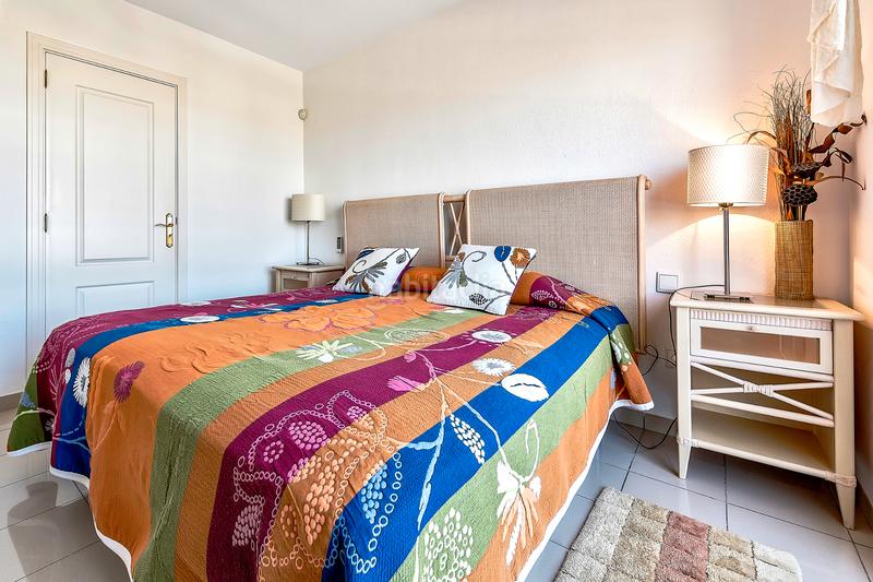 Foto ce21726e-1964-4f73-938f-7cec18b8d4ac. Semi detached house with parking pool in Playa del Duque Adeje