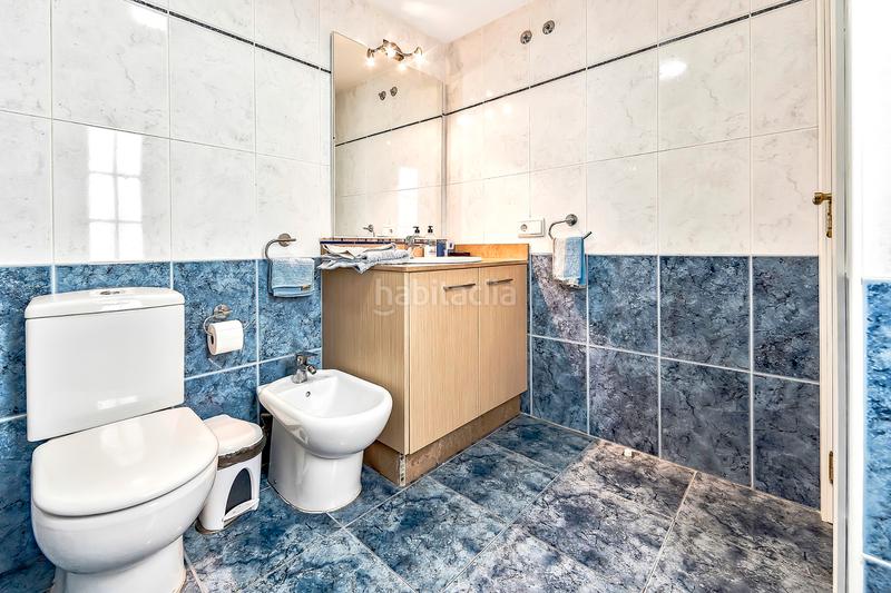 Foto fd7e6ac1-394e-4620-8e56-11a4c566dda1. Semi detached house with parking pool in Playa del Duque Adeje