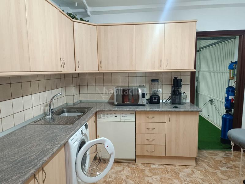 Foto dd918b16-f192-4eca-9825-13a233ca6a17. Casa adosada villa adosada de esquina con piscina privada en Arona