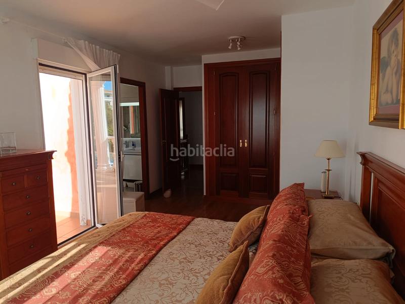 Foto ded41dda-0a14-46d4-ae9b-9221c0c5be8d. Casa adosada villa adosada de esquina con piscina privada en Arona