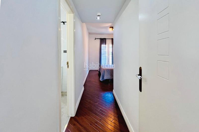 Foto 1f05d848-fbe5-4e01-99f8-0761d09903e9. Àtic amb piscina a Playa de Fañabé Adeje