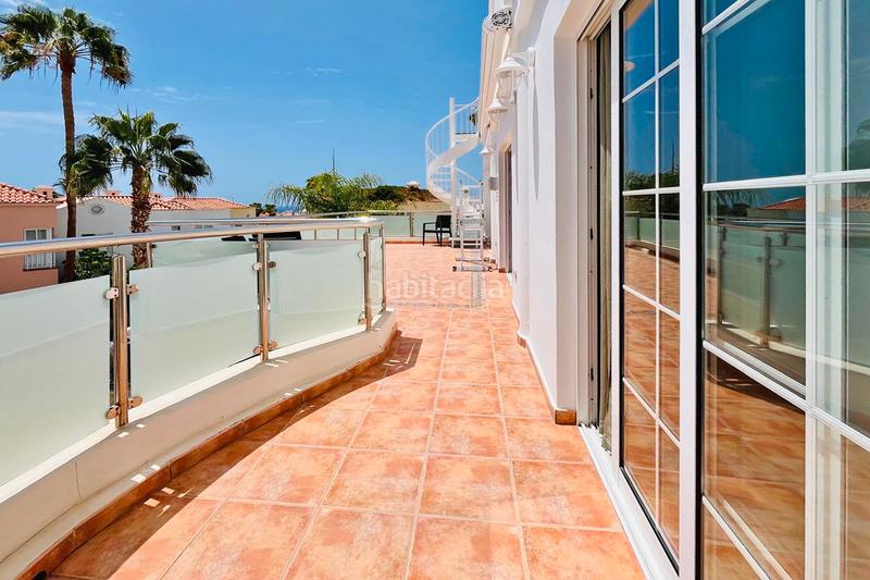 Foto 2fac1e21-889e-4090-9599-63beaba07272. Àtic amb piscina a Playa de Fañabé Adeje