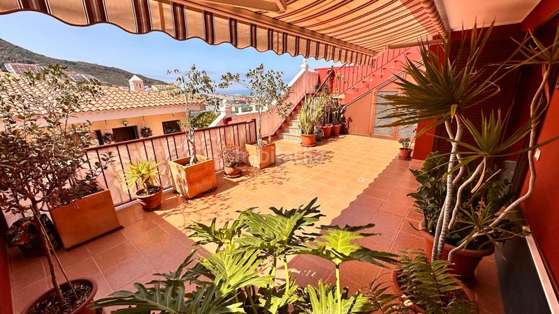 Foto 5dec668a-0c8a-449f-b406-ca0531e3fb7c. Casa a schiera con parcheggio piscina in Playa Fañabé Alto Adeje