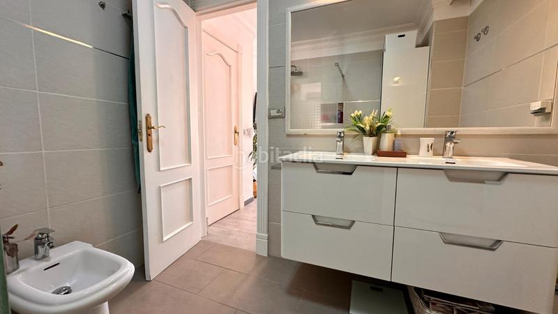 Foto 962ed047-f760-4432-b0cc-3eb0985350d5. Casa a schiera con parcheggio piscina in Playa Fañabé Alto Adeje