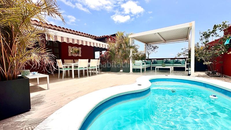 Foto b5247ae0-26f6-4c0c-b404-612a9be29f29. Casa a schiera con parcheggio piscina in Playa Fañabé Alto Adeje