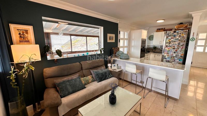 Foto b9109f79-23a7-4961-a113-0b7f168341b7. Casa a schiera con parcheggio piscina in Playa Fañabé Alto Adeje