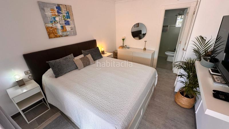 Foto cbb9baf1-fb4a-40c5-ba50-9bacc96dab9c. Casa a schiera con parcheggio piscina in Playa Fañabé Alto Adeje