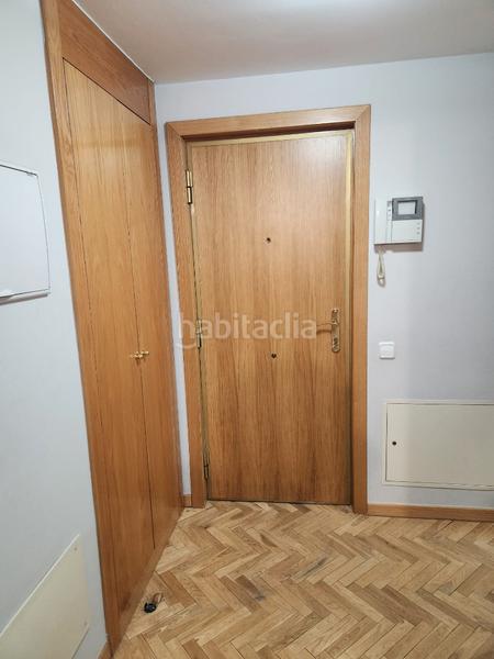 Foto 2b7ddd01-b1c1-441a-8d27-92e60c76bf44. Piso 2 dormitorios, 2 baños dos plazas de garaje trastero piscina en Madrid