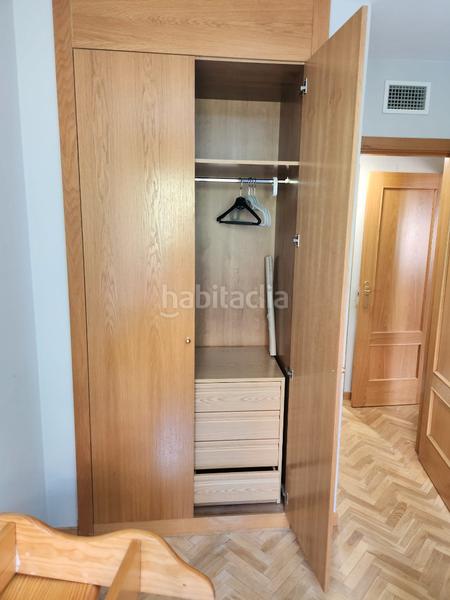 Foto f47e3ae2-afed-4e44-b86c-a92a99d4ed2c. Piso 2 dormitorios, 2 baños dos plazas de garaje trastero piscina en Madrid