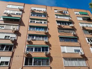 Appartement à Los Ángeles. 3 dormitorios, ascensor terraza