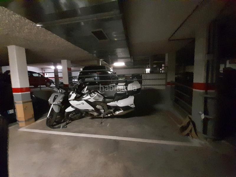 Foto 95b0a506-87fe-47d3-a583-e8951004a1e6. Parking voiture dans calle de berrocal 9 dans Butarque Madrid