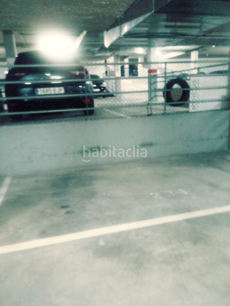 Foto a1bb2d1e-c5ca-4499-91a9-112df5f3f65c. Parking voiture dans calle de berrocal 9 dans Butarque Madrid