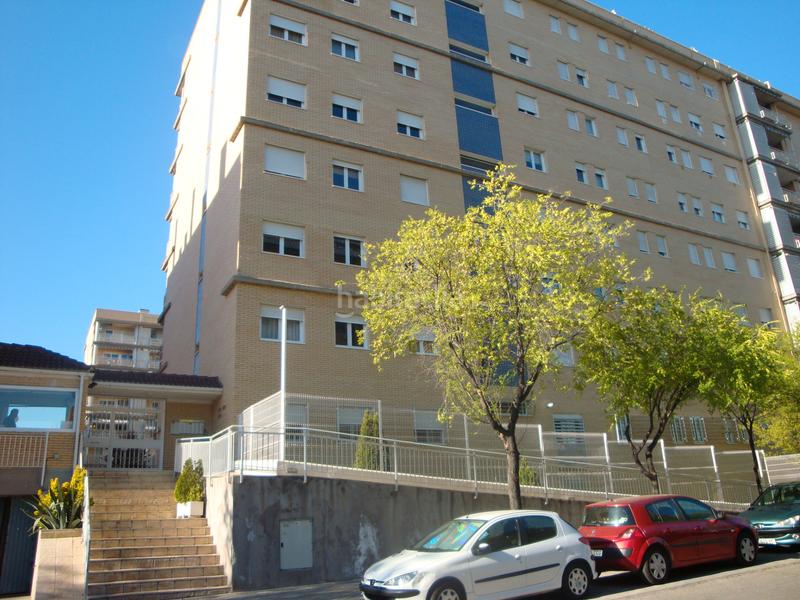 Foto 3667c292-f015-4536-9f39-100557a4e851. Miete autoparkplatz in calle de berrocal 9 in Butarque Madrid