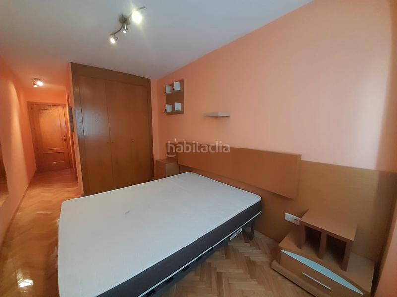 Foto 0c60aac4-1aa9-4003-bd9f-a3f1ddeefa8e. Piso 3 dormitorios 2 baños ascensores garaje trastero piscina en Madrid