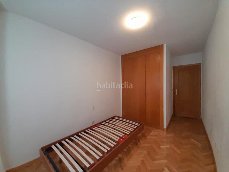 Foto 200f45d1-90a3-49f3-98d9-047f1ff35be6. Piso 3 dormitorios 2 baños ascensores garaje trastero piscina en Madrid