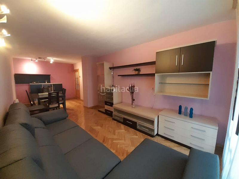 Foto 3c207076-2a6c-4dd4-81d4-830e9515a967. Piso 3 dormitorios 2 baños ascensores garaje trastero piscina en Madrid