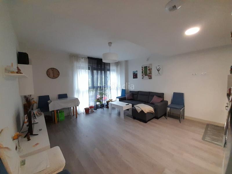 Foto 5bbae18c-4e2a-416f-bc5b-0a7a1cf2b659. Appartement avec chauffage parking dans Butarque Madrid