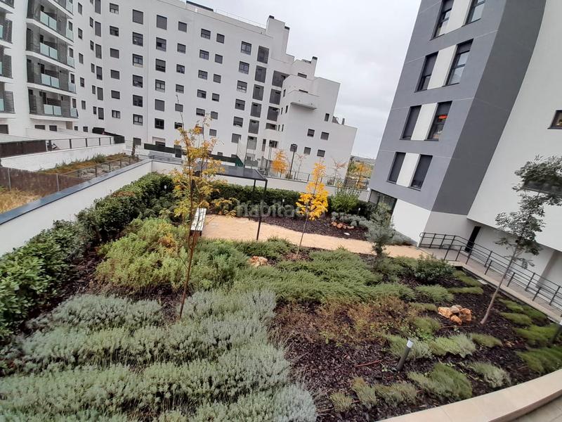 Foto b75b63c3-a12f-4278-a735-b478b5f59e6a. Appartement avec chauffage parking dans Butarque Madrid