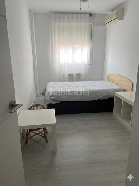 Foto efcfb7aa-1e62-4290-8cf9-64b10ec39af4. Pis amb calefacció aparcament piscina a Butarque Madrid