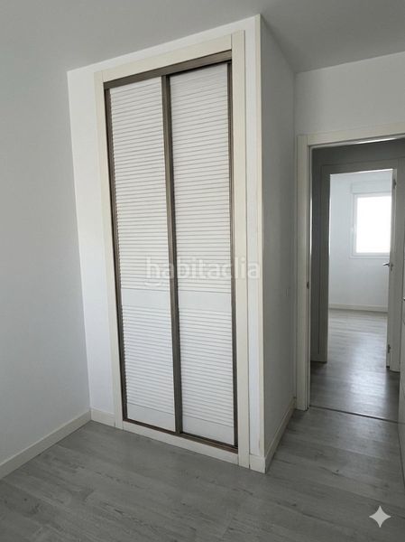 Foto 65fb2894-046a-4b76-9349-6ac133751879. Pis amb calefacció aparcament piscina a Butarque Madrid