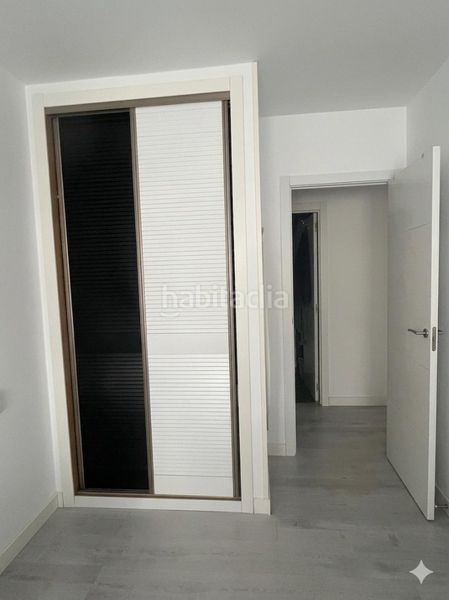 Foto 8e5ecc36-e054-4ec2-acee-5571021a2d43. Pis amb calefacció aparcament piscina a Butarque Madrid