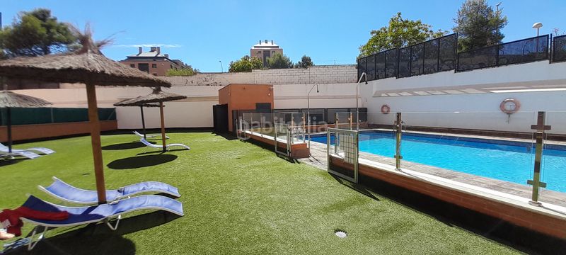 Foto e809bd14-05a4-4e3d-a295-27f64737f606. Pis amb calefacció aparcament piscina a Butarque Madrid