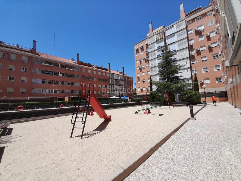 Foto 4def960f-20d5-4c0f-81c5-6bb0ea3ba79a. Pis amb calefacció aparcament piscina a Butarque Madrid