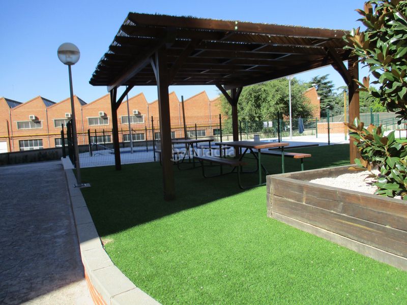 Foto b6b6ee23-097f-4aff-be97-25c9e2c1958a. Pis amb calefacció aparcament piscina a Butarque Madrid