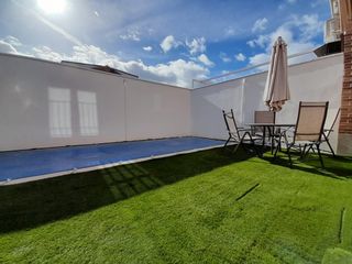 Xalet  Calle de los jardines. Chalet pareado 4 dormitorios 4 baños garaje piscina privada